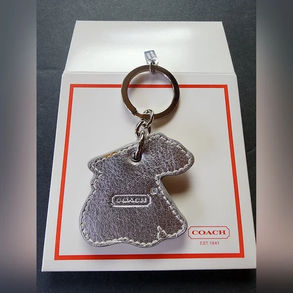 Coach Vintage Polar Bear Keychain Bag Charm With Original Coach Box - Picture 2 of 5